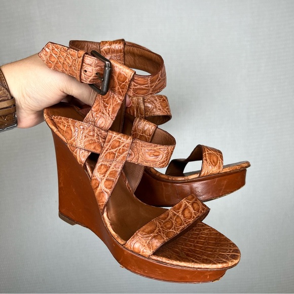 Bottega Veneta Shoes - Bottega Veneta | Size 41 Brown Leather Wedge Sandals with Perforated‎ Design